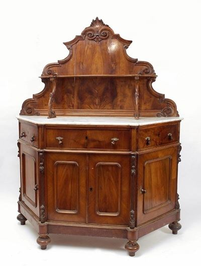 Credenza