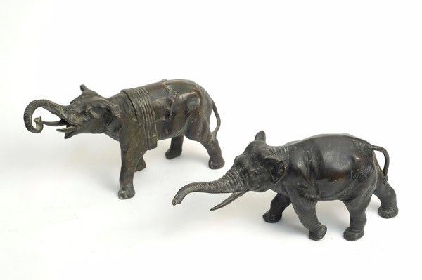 Coppia di elefanti  - Auction Antiquariato - Galleria Pananti Casa d'Aste
