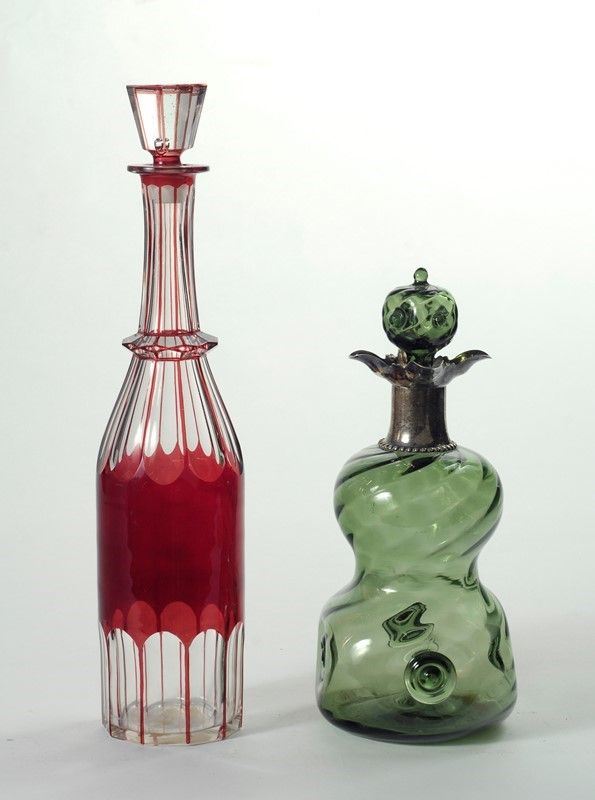 Due bottiglie  - Auction Antiquariato - Galleria Pananti Casa d'Aste