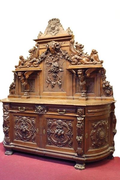 Credenza