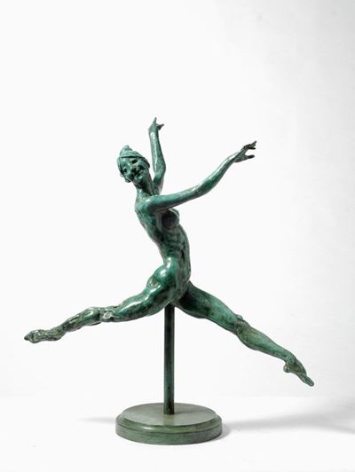 Ballerina su Base Circolare