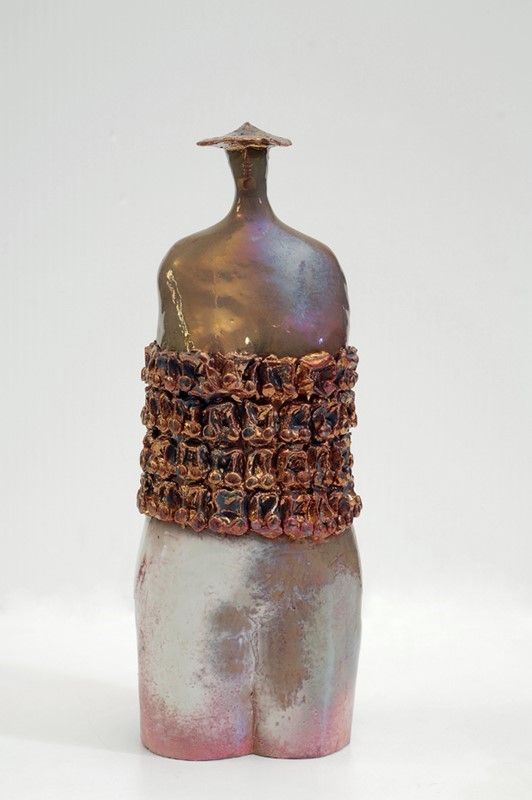 Paolo Staccioli : Guerriera  (2008)  - Ceramica - Asta Artisti per l'UNICEF - Galleria Pananti Casa d'Aste