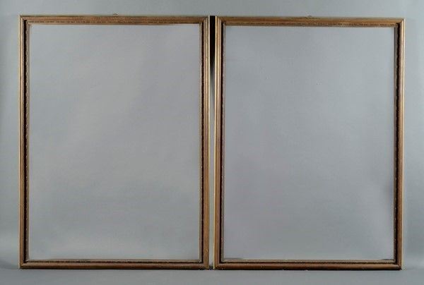 Coppia di cornici  - cm. 143x107,5 ciascuna - Asta Antiquariato - mobili, dipinti e oggetti di arredo - Galleria Pananti Casa d'Aste
