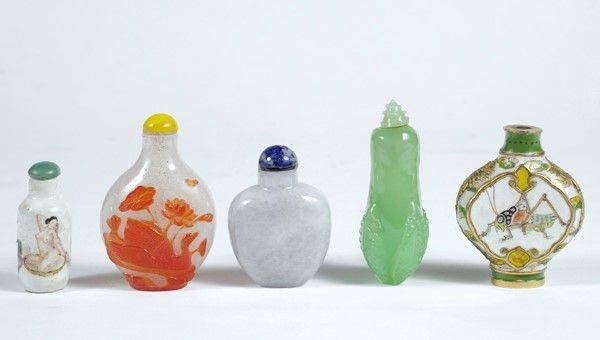 Cinque snuff bottle