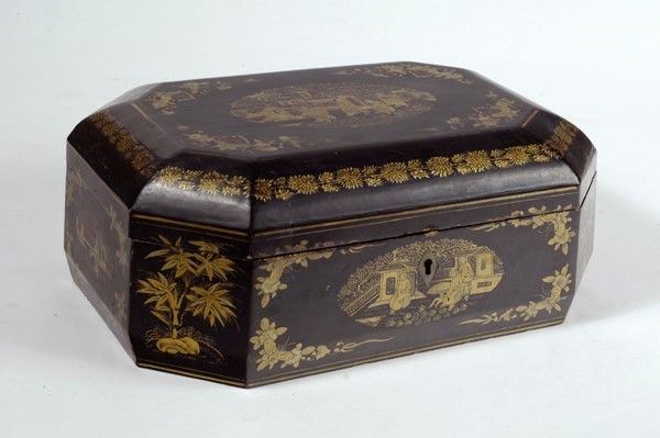 Cofanetto ottagonale