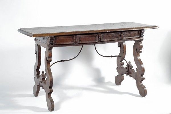 Tavolino  - Auction Arredi, dipinti, mobili e oggetti di antiquariato - I - Galleria Pananti Casa d'Aste