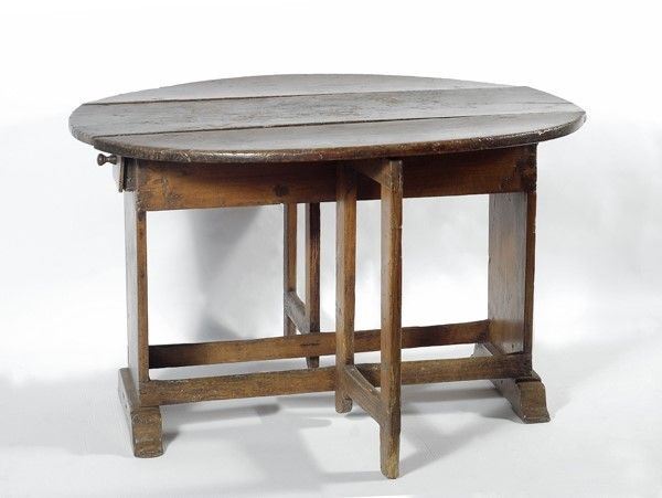 Tavolo a bandelle  - Auction Arredi, dipinti, mobili e oggetti di antiquariato - I - Galleria Pananti Casa d'Aste
