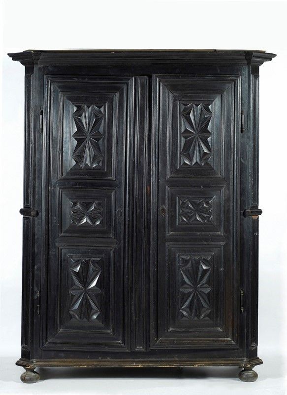 Armadio  - Asta Arredi, dipinti, mobili e oggetti di antiquariato - I - Galleria Pananti Casa d'Aste