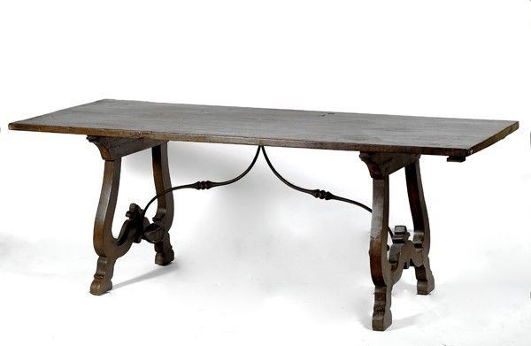 Tavolo  - Auction Arredi, dipinti, mobili e oggetti di antiquariato - I - Galleria Pananti Casa d'Aste