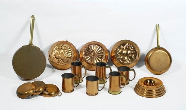 Pentole, boccali, casseruole  - Asta Arredi, dipinti, mobili e oggetti di antiquariato - I - Galleria Pananti Casa d'Aste