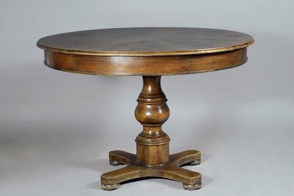 Tavolo circolare  - Auction Opere scelte dell'ottocento italiano da collezioni private - I - Galleria Pananti Casa d'Aste