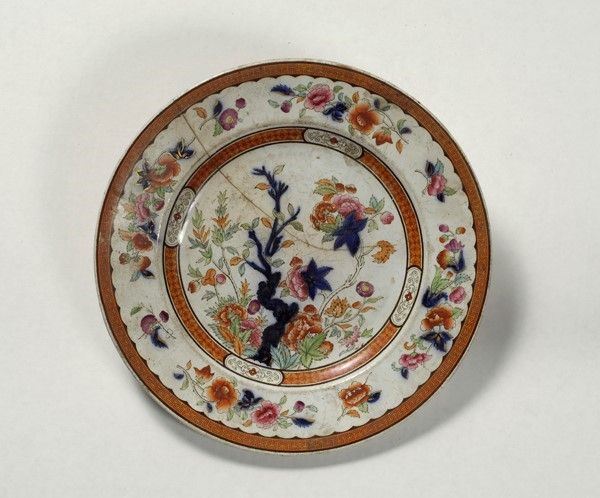 Piatto  - Asta Antiquariato - mobili, dipinti e oggetti di arredo - Galleria Pananti Casa d'Aste