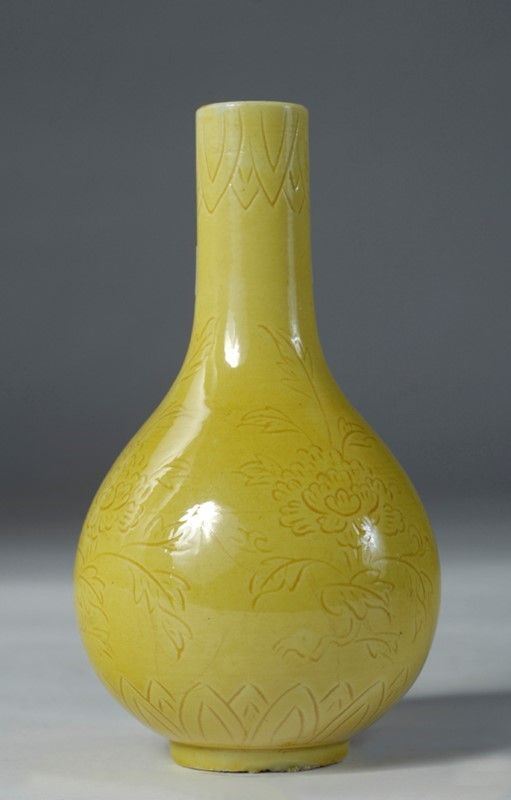 Piccolo vaso  - Asta Opere scelte dell'ottocento italiano da collezioni private - I - Galleria Pananti Casa d'Aste