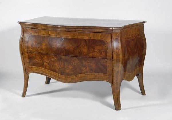 Comò  - Auction Antiquariato - mobili, dipinti e oggetti di arredo - Galleria Pananti Casa d'Aste