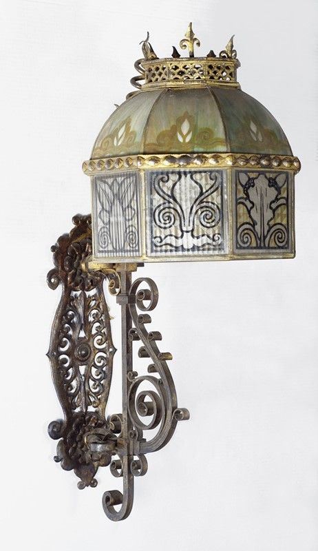 Lanterna da parete  - Auction Antiquariato - mobili, dipinti e oggetti di arredo - Galleria Pananti Casa d'Aste