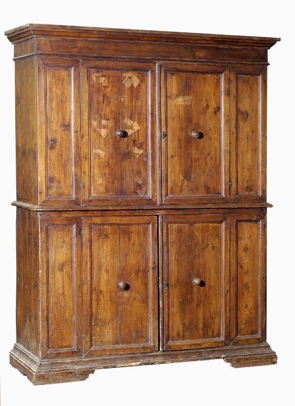 Credenza a Due Corpi