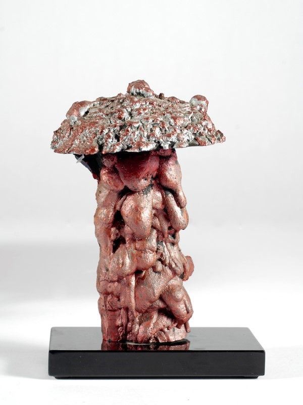 Andrea Raccagni : Fungo di Chernobyl  - Poliuretano - Asta STORART: Dipinti, oggetti, arredi dal XVII al XX sec. - II - Galleria Pananti Casa d'Aste