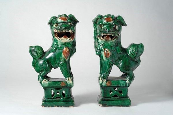 Coppia di cani di Pho  - Auction Antiquariato - mobili, dipinti e oggetti di arredo - Galleria Pananti Casa d'Aste