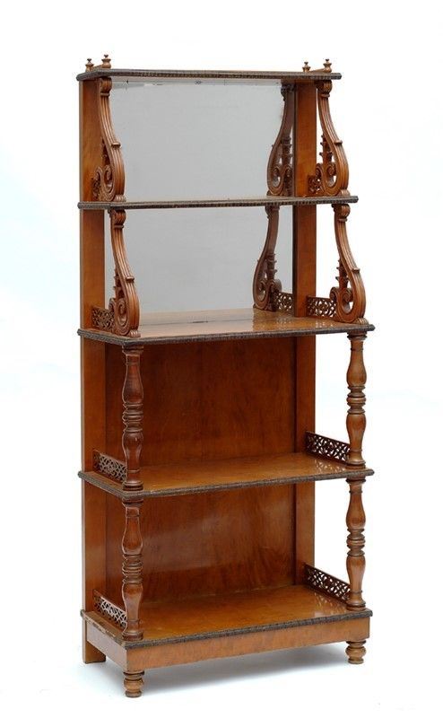 Etagere