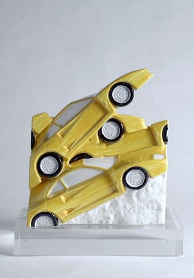 F 40