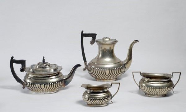 Servito da tè  - Asta STORART: Dipinti, oggetti, arredi dal XVII al XX sec. - II - Galleria Pananti Casa d'Aste