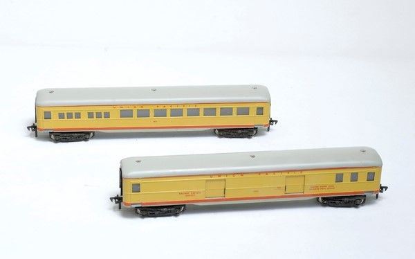 Due carrozze Union Pacific 1421 Fleischmann  - Auction C'ERA UNA VOLTA - Galleria Pananti Casa d'Aste