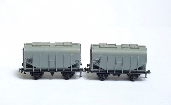 Due Carri Merci per Trasporto Grano Mod B885040 Hornby Dublo