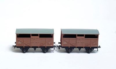 Due Carri Bestiame Mod B893344 Hornby Dublo