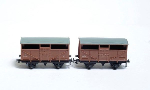 Due Carri Bestiame Mod B893344 Hornby Dublo
