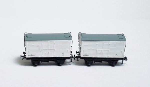 Due vagoni frigorifero mod. W 59850 Hornby Dublo  - Asta MODELLISMO FERROVIARIO TRENINI DA COLLEZIONE - Galleria Pananti Casa d'Aste