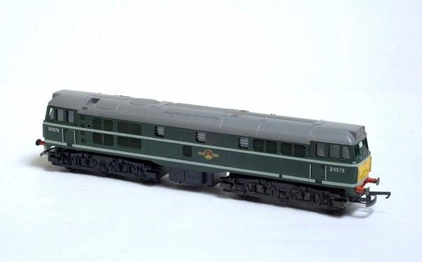 Locomotore diesel British Raylways  mod D5572  Tri ang Hornby  - Auction C'ERA UNA VOLTA - Galleria Pananti Casa d'Aste