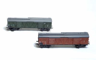 Due Vagoni Merci Mod Dr 73 10 13 Piko