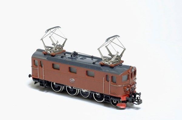 Locomotore elettrico 884  Asea Nohab  ferrovie svedesi Mod. 3030 Marklin  - Auction C'ERA UNA VOLTA - Galleria Pananti Casa d'Aste