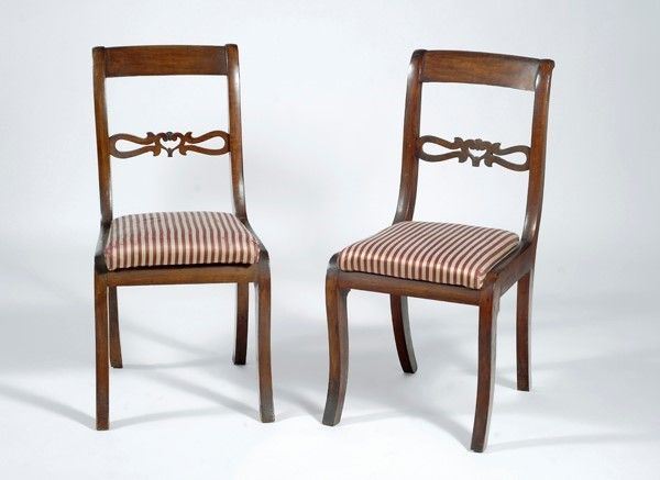 Coppia di sedie in noce  - Asta STORART: Dipinti, oggetti, arredi dal XVII al XX sec. - II - Galleria Pananti Casa d'Aste