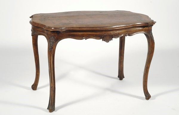 Tavolino  - Asta STORART: Dipinti, oggetti, arredi dal XVII al XX sec. - II - Galleria Pananti Casa d'Aste