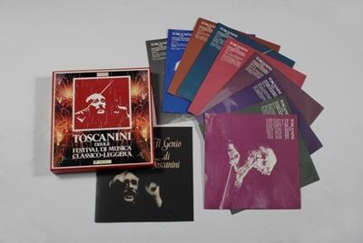 Serie di 9 Dischi in Vinile 33 Giri Raccolti in un Cofanetto