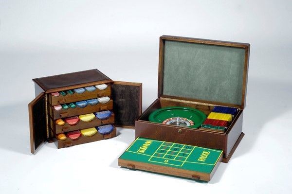 Roulette e fiches  - Auction STORART: Dipinti, oggetti, arredi dal XVII al XX sec. - II - Galleria Pananti Casa d'Aste