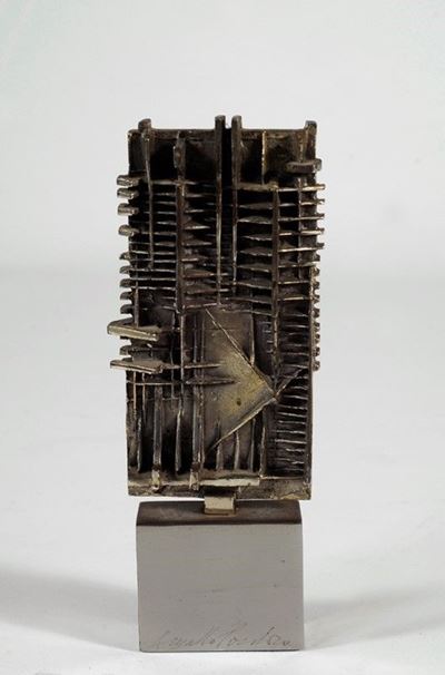Stele