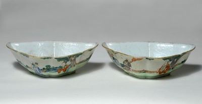 Ciotole in Porcellana Dipinta a Figure Cina XX Sec.