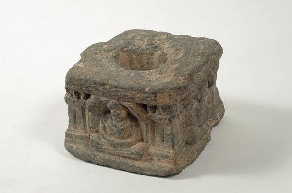 Base di stupa