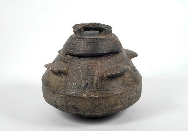 Vaso con coperchio