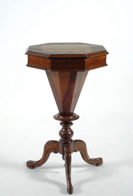 Tavolino Ottagonale