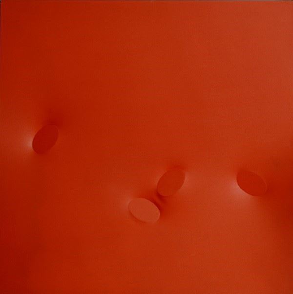 Turi Simeti : 4 ovali rossi  (1998)  - Acrilico su tela sagomata - Asta Autori del XIX e XX sec. - I - Galleria Pananti Casa d'Aste