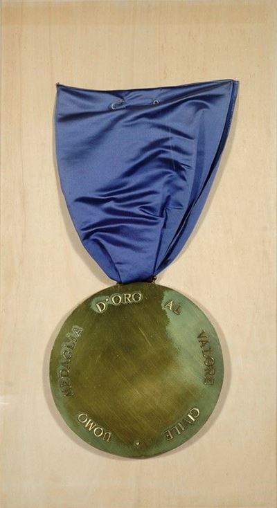 Uomo Medaglia D'oro al Valore
