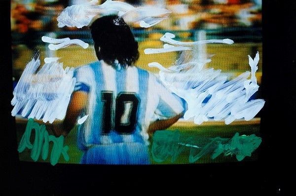 Mario Schifano : Senza titolo (Maradona)  - Pennarelli su fotografia - Asta Autori del XIX e XX sec. - I - Galleria Pananti Casa d'Aste