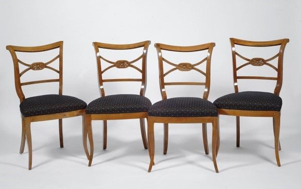 Quattro sedie  - Asta Dipinti dal XV al XX sec. e oggetti di antiquariato - Galleria Pananti Casa d'Aste