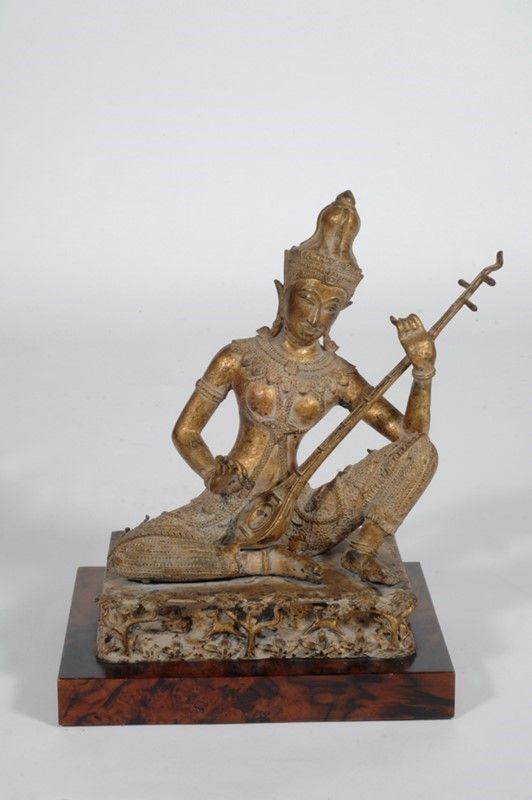 Suonatore di Sitar