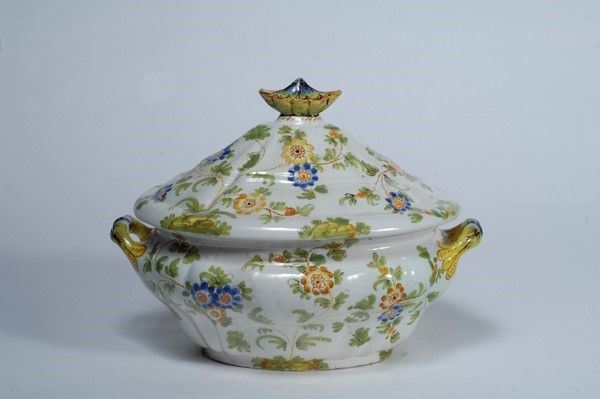 Zuppiera  - Asta Dipinti dal XV al XX sec. e oggetti di antiquariato - Galleria Pananti Casa d'Aste