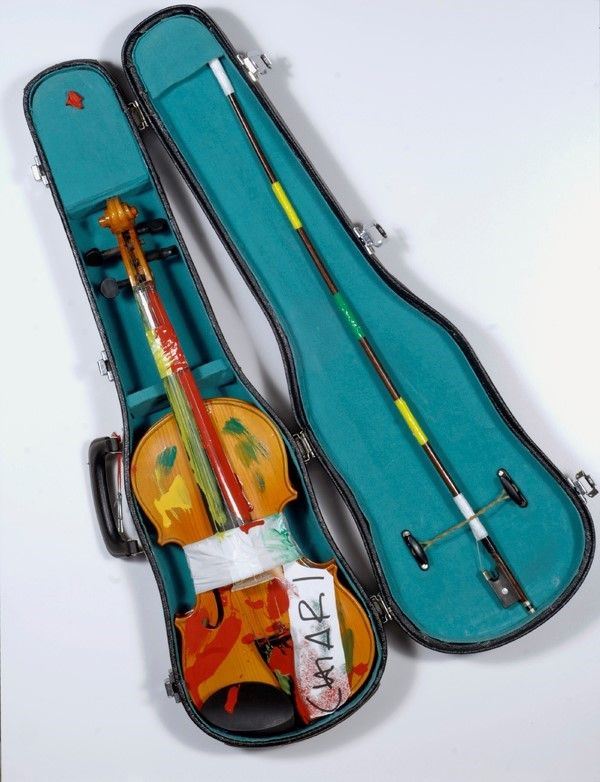 Giuseppe Chiari : Violino  (anni'90)  - Interventi su violino con custodia - Auction Arte moderna e contemporanea, Grafica ed edizioni - Galleria Pananti Casa d'Aste