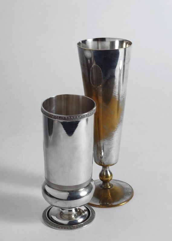 Due portafiori  - Auction OGGETTISTICA - Galleria Pananti Casa d'Aste